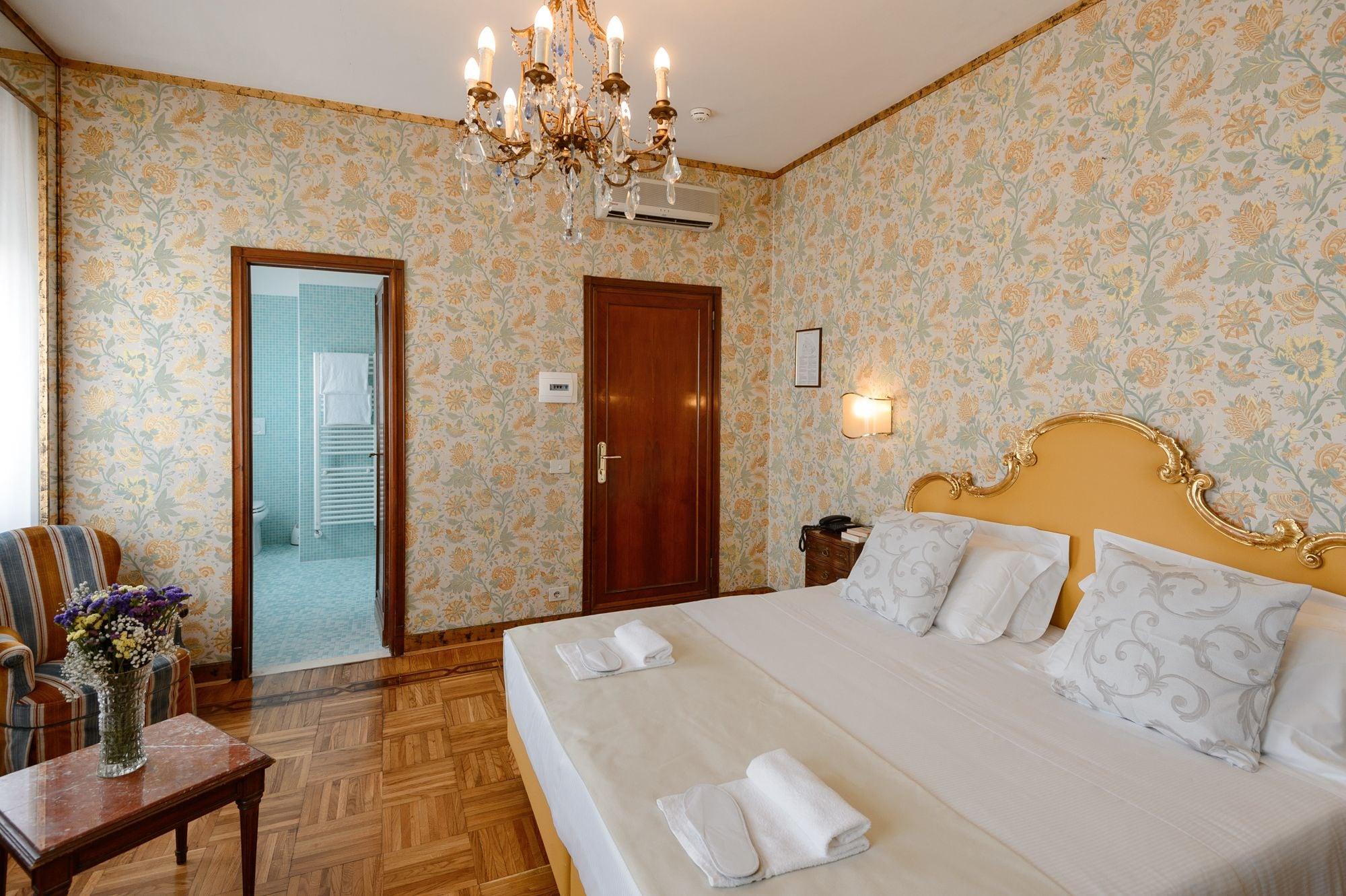 Hotel Continental Treviso Exterior photo