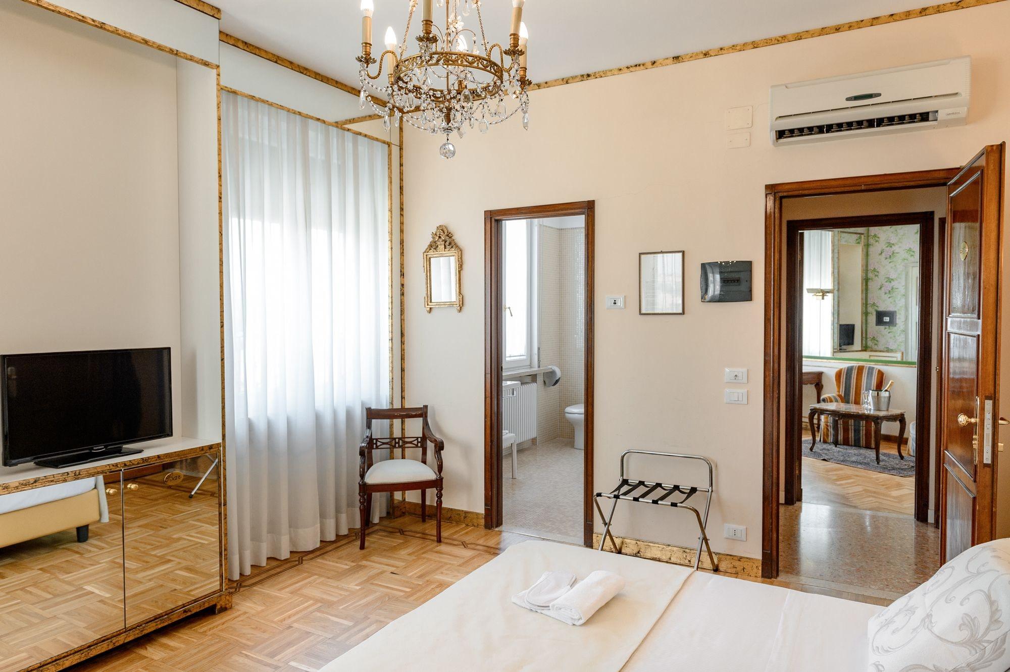 Hotel Continental Treviso Exterior photo