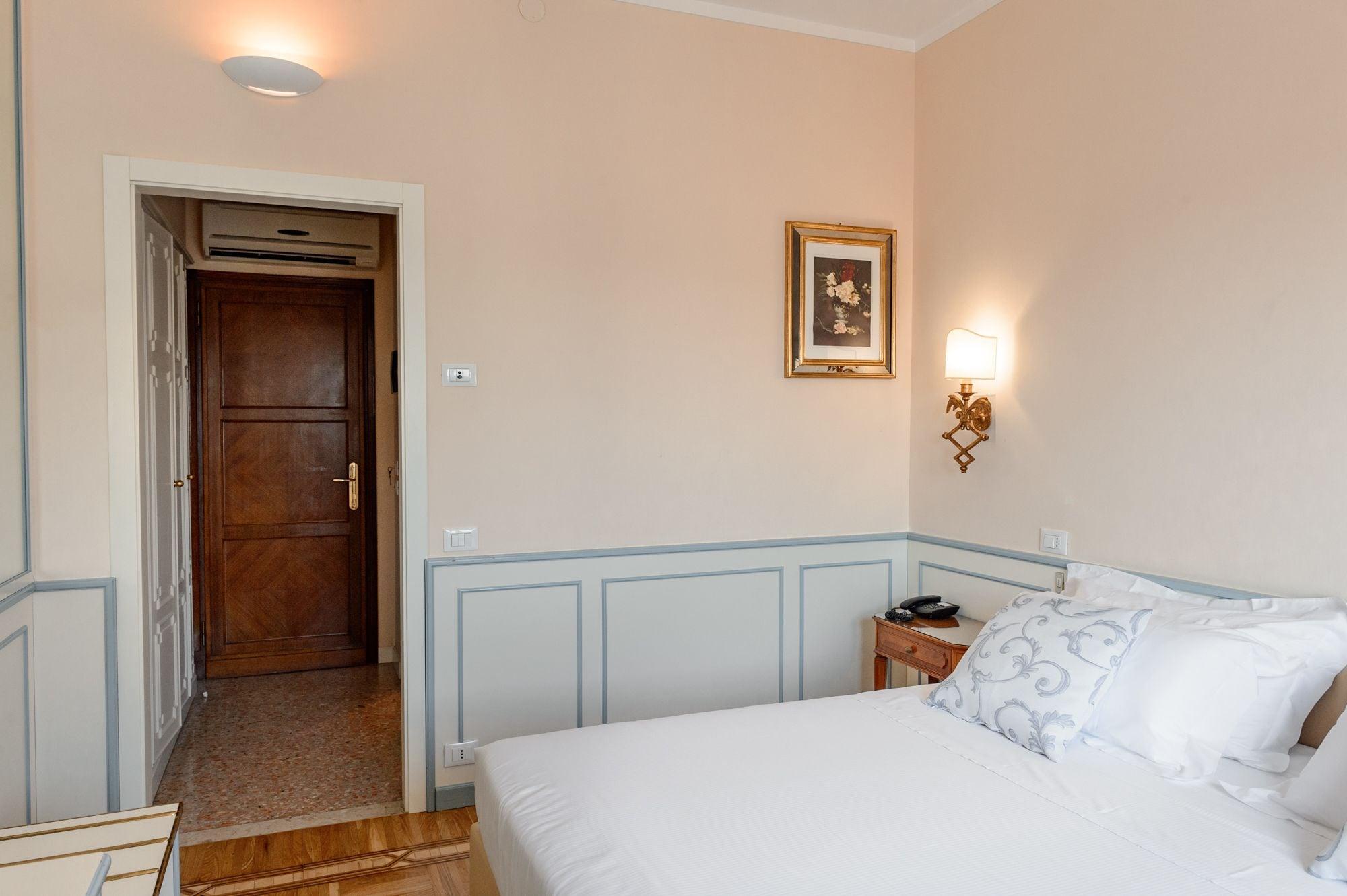 Hotel Continental Treviso Exterior photo