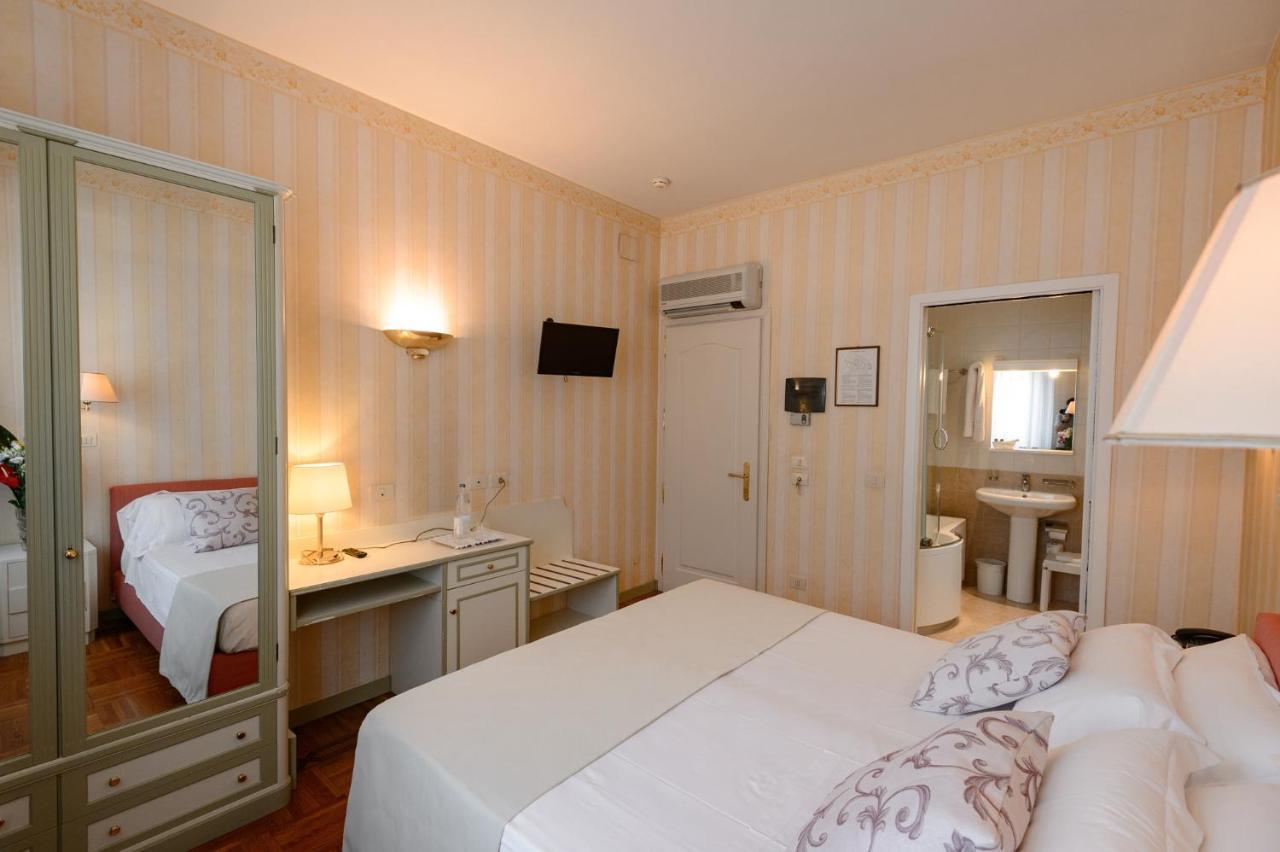 Hotel Continental Treviso Exterior photo