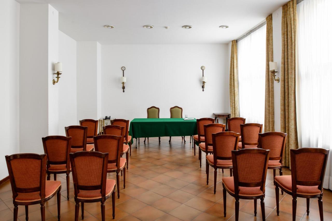 Hotel Continental Treviso Exterior photo